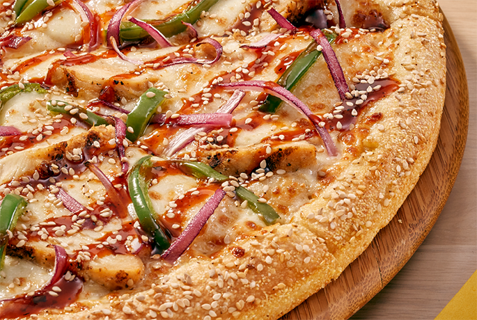 Asian chicken pizza