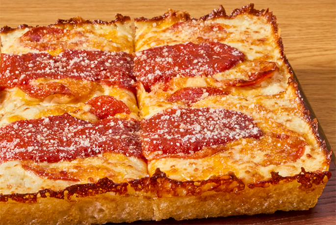 Detroit-Style 3Cheeser Pepperoni Pleaser Pizza