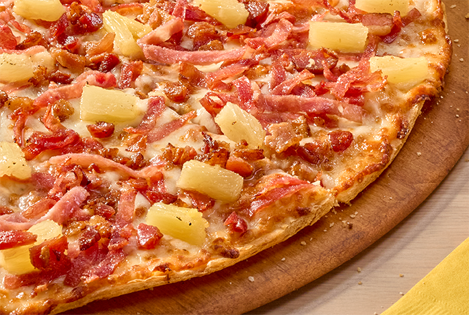 Thin Crust Howie Maui Pizza